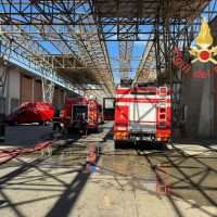 incendio mercato rc vvff 17-9-2025 (1)