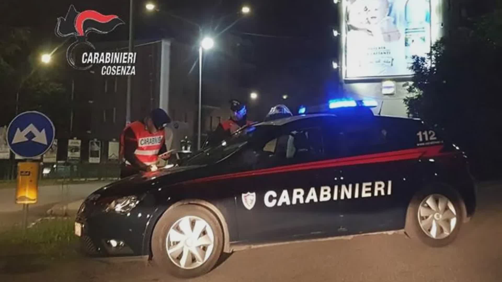 Agguato a Cassano: uccisa la moglie di un uomo, presunto boss della criminalità organizzata