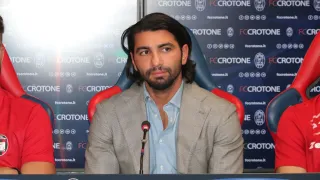 Daspo di un anno al dg del Crotone Calcio per un diverbio fuori dallo stadio