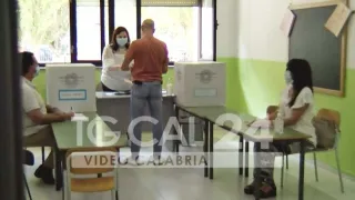 Elezioni Amministrative e referendum, urne aperte dalle ore 7 alle ore 23: ecco i comuni interessati