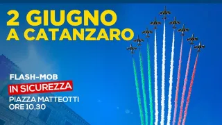 «Dare voce all'Italia non si arrende»: anche a Catanzaro il centrodestra scende in piazza