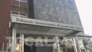Querelle Governo-Regione sull'ordinanza per bar e ristoranti: sabato l'udienza al Tar Calabria