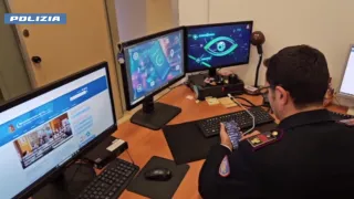 Pedopornografia online, blitz della Polizia: perquisizioni anche in Calabria