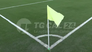Ha un malore mentre gioca a calcio, si accascia e muore: aveva 12 anni