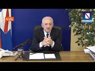 Elezioni, De Luca: "Conte a 60 anni fa il guerrigliero, atteggiamento improbabile"