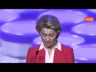 Von der Leyen: "Vaccineremo il 70% della popolazione adulta europea entro luglio"