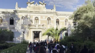 Suona la campanella per gli studenti calabresi: si ritorna sui banchi di scuola