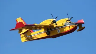 Centro-sud in fiamme: due le richieste di intervento in Calabria con il Canadair