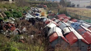 Scoperta discarica abusiva nel Cosentino: denunciato il custode e un dipendente comunale
