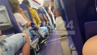 VIDEO | Urina in una bottiglietta al proprio posto accanto ad un bimbo: paura sul volo Milano-Lamezia