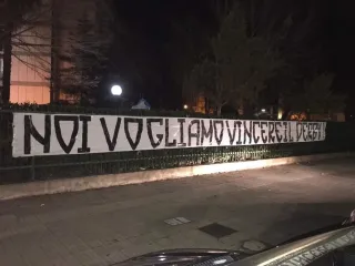 Serie B, è febbre per il derby tra Cosenza e Crotone: i tifosi pitagorici suonano la carica