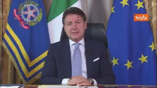 Coronavirus, Conte: «Sta arrivando impennata dei contagi. Dobbiamo fare ancora sacrifici»