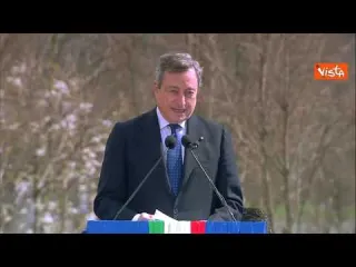 Stop AstraZeneca, Draghi: "Il ritmo dei vaccini non cambia"