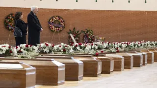 Mattarella a Crotone: chiesto aiuto dai parenti per il rimpatrio delle salme delle vittime del naufragio