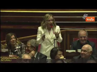 Meloni a Renzi: "Su prezzi benzina ci aiuti lei con il suo amico bin Salman"