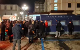"La notte piccante": un nuovo hub vaccinale aperto in piazza Rossi a Catanzaro