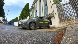 Riciclaggio, usura e ricettazione: sequestrati 900mila euro dai finanzieri di Vibo Valentia e Trieste