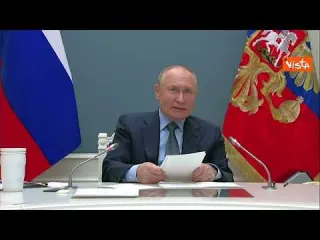 Putin ritorna al G20 in video collegamento. Ad ascoltarlo anche Scholz e Meloni