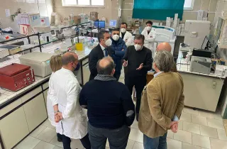 Occhiuto in visita negli ospedali di Locri, Gioia Tauro e Scilla: "Presto i concorsi per le nuove assunzioni"
