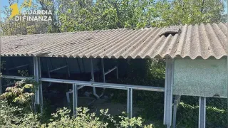 Cosenza, maxi sequestro della GdF: amianto su 60mila mq