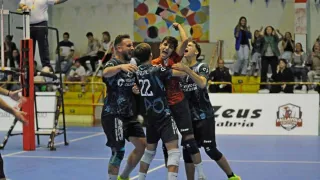 Pallavolo: in finale Video Calabria Crotone-C'ama Fa'Spes Praia