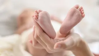 Neonato trasportato con volo sanitario urgente a Roma