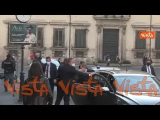 Draghi arriva alla sala polifunzionale della Presidenza Consiglio ministri per la conferenza stampa