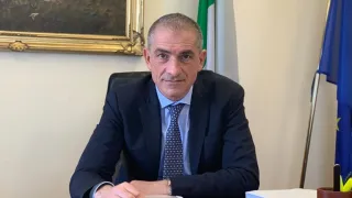 Sanità, il sottosegretario Costa in Calabria: «L'obiettivo è tornare alla normalità»