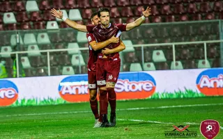 Calcio Serie B, la Reggina vince a Perugia e si prende il secondo posto in classifica