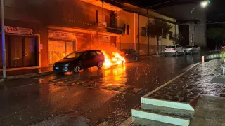 Intimidazione al giornalista Luigi Cristaldi: a fuoco l'auto a Cassano allo Jonio