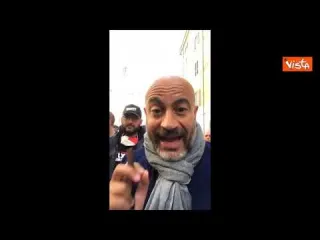 Paragone: "Un tempo forze di Governo in piazza, ora hanno paura di stare in mezzo alla gente"