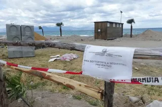 Corigliano Rossano, sotto sequestro due aree demaniali occupate abusivamente
