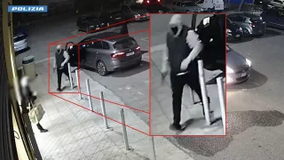 Due arresti per rapina a mano armata in un supermercato di Siderno