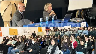 Laboratorio di giornalismo e comunicazione con il volto del TG1