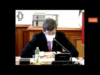 Colao: ”Entro 5 anni rete a banda ultralarga a tutti”