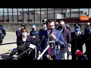 Salvini: "Prossimo decreto sostegni entro aprile, 50 miliardi non bastano"