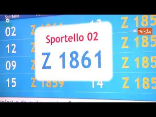 Fontana riceve prima dose AstraZeneca all'ospedale in Fiera a Milano