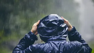 Arriva l'inverno, temperature giù anche di 7 gradi e pioggia forte in Calabria