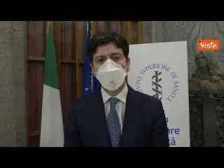AstraZeneca, Speranza: "Vaccini sono e restano soluzione a crisi, fiducia in comunità scientifica"