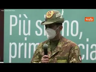 Piano vaccini, Figliuolo visita la Lombardia: "Va tutto bene? No, ma le idee ci sono"