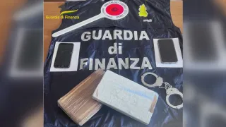 In auto con oltre 2 kg di cocaina: due arresti nel Cosentino