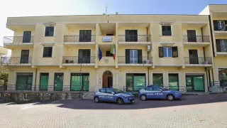 Anziano trovato morto nella sua casa a Polistena: trovato nudo e con l'abitazione messa a soqquadro