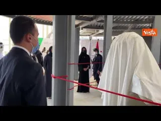 Expo Dubai, Di Maio scopre statua copia del David realizzata con una stampante 3D