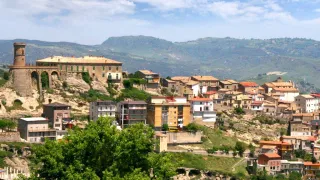 Coronavirus, la Regione chiude Caccuri e Giffone: altri sette comuni diventano zona "arancione"