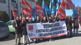 Vertenza Sorical: i sindacati manifestano davanti la sede di Germaneto (VIDEO)