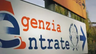 Agenzia delle Entrate, più tempo negli uffici calabresi per l’assistenza