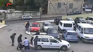 Braccianti ridotti in schiavitù nella Piana di Sibari: 20 fermi