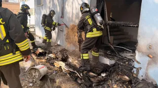 Incendio all'ospedale di Crotone, fiamme in un'area esterna