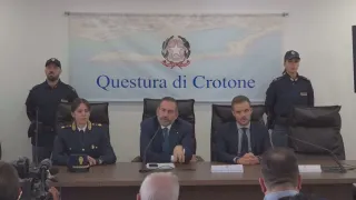 Tentata estorsione con metodo mafioso: sei arresti a Crotone