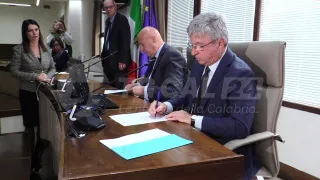 Violenza di genere e stalking: siglato protocollo tra Comune e questura